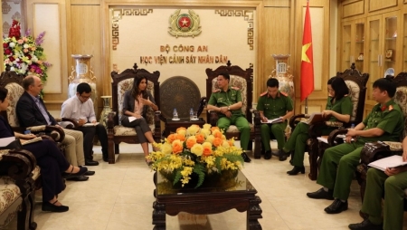 Активизации сотрудничества между Вьетнамом и УПН ООН в борьбе с преступлениями, связанным с наркотиками