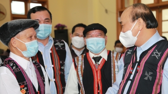 Президент Нгуен Суан Фук принял участие в празднике великого национального единства в Куангнаме
