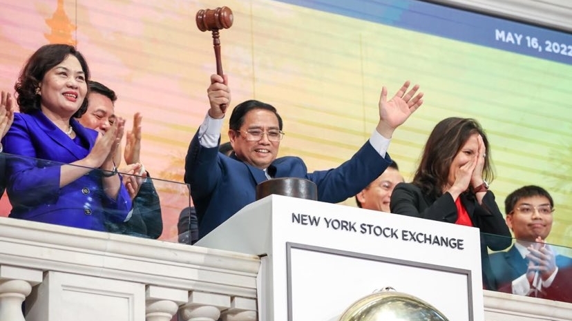 Премьер-министр Фам Минь Чинь посетил крупнейшую в мире фондовую биржу в Нью-Йорке