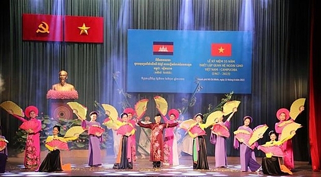 Камбоджийская пресса подчеркивает традиционную дружбу между Вьетнамом и Камбоджей