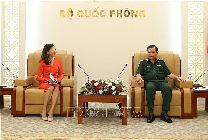 Генерал-полковник Хоанг Суан Чиен принял постоянного координатороа ООН во Вьетнаме Полин Тамесис