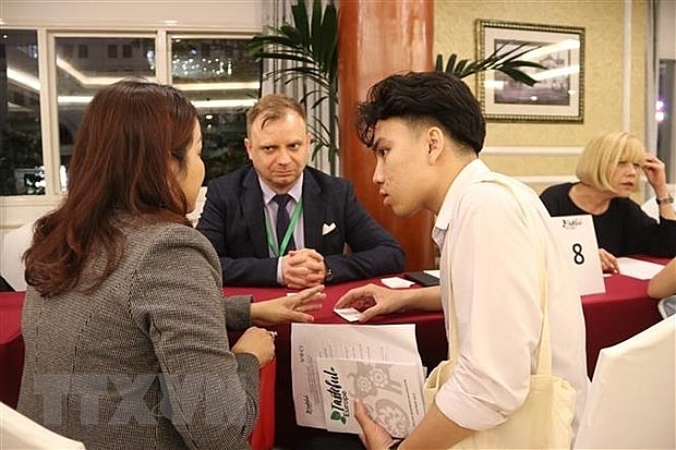 Содействие торговому сотрудничеству между Вьетнамом и Польшей в отрасли продуктов питания
