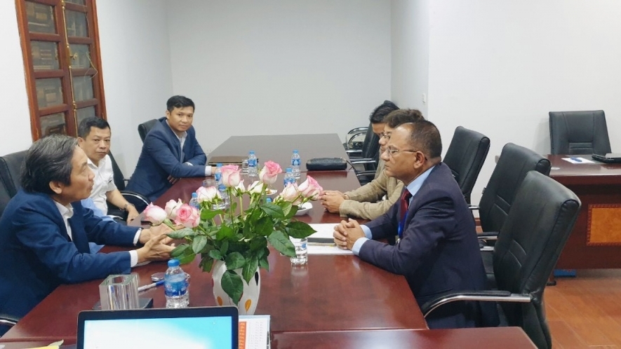 Общество вьетнамско-непальской  дружбы продвигает партнерские отношения  с Непальским советом мира и солидарности
