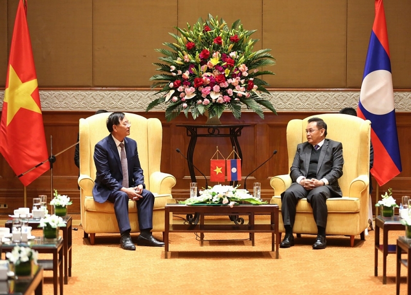 Председатель Национального собрания Лаоса Сайсомфон Фомвихан высоко оценивает роль обществ дружбы двух стран