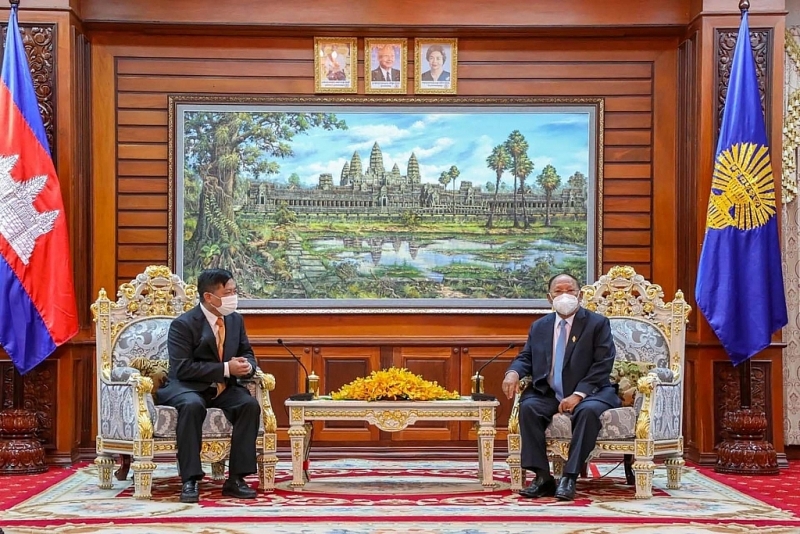 Председатель Национальной ассамблеи Камбоджи принял посла Нгуен Хуи Танга