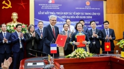 Вьетнам и Франция подписали соглашение о сотрудничестве по модернизации государственного управления