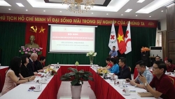 Общества Красного Креста Вьетнама и Канады сотрудничают и поддерживают друг друга в гуманитарной деятельности
