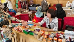 Вьетнамский кофе и сухофрукты привлекают посетителей на ярмарке в Иране