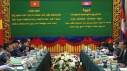 Вьетнам и Камбоджа строят границу мира, стабильности и дружбы