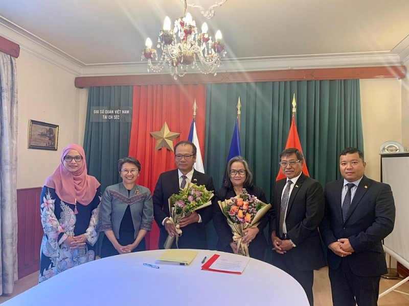Посольство Вьетнама в Праге успешно завершило срок полномочий Председателя Комитета АСЕАН