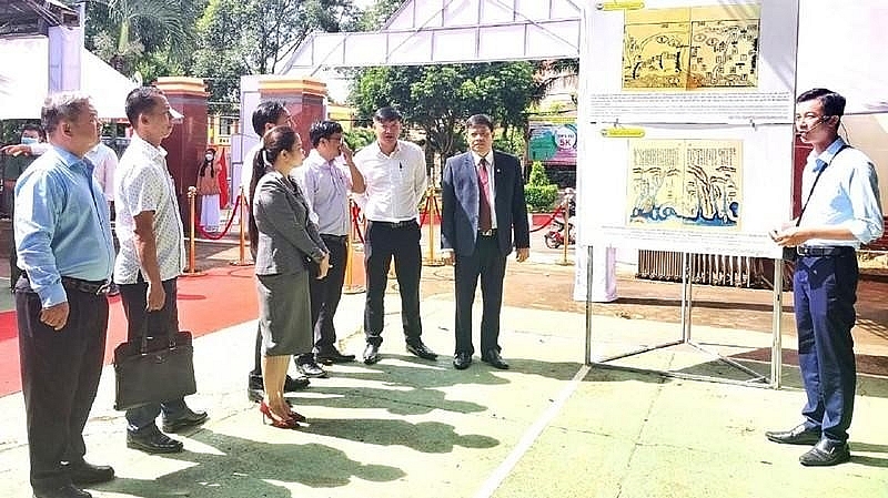 Проходит выставка, посвященная вьетнамским архипелагам Хоангша и Чыонгша в провинции Даклак