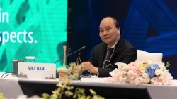 Президент Нгуен Суан Фук принял участие в церемонии закрытия 29-го саммита АТЭС