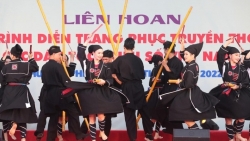 Уникальные костюмы этнических меньшинств Вьетнама