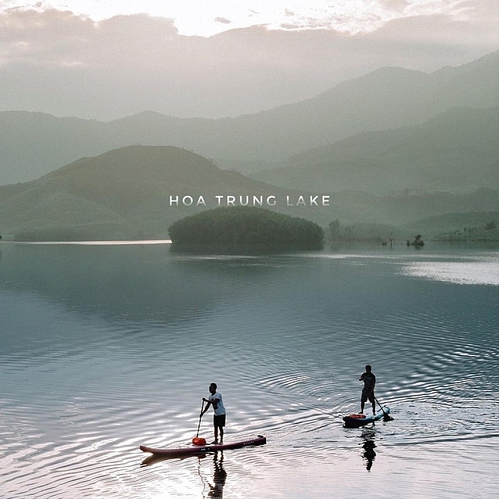 Красота озера Хоачунга (Дананг), которую можно увидеть только раз в году