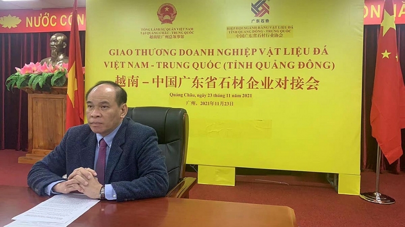 Онлайн-торговля предприятий вьетнамско-китайской камнеобрабатывающей промышленности