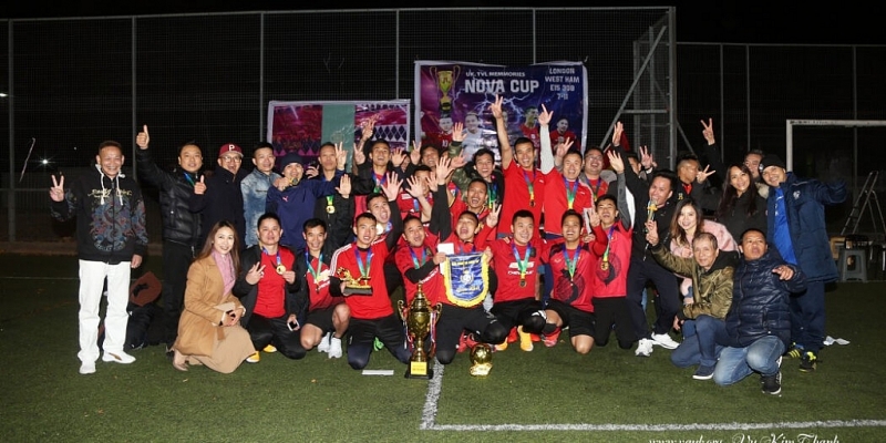 21 команда из вьетнамских диаспор в Великобритании приняла участие в футбольном турнире 2021 Nova Cup London 2021