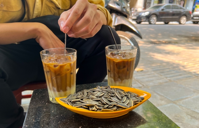 Вьетнамский кофе со льдом и молоком вошел в топ вкуснейших блюд мира