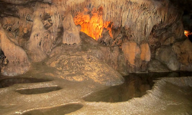 Посещаем пещеру Нангтиен в провинции Баккан