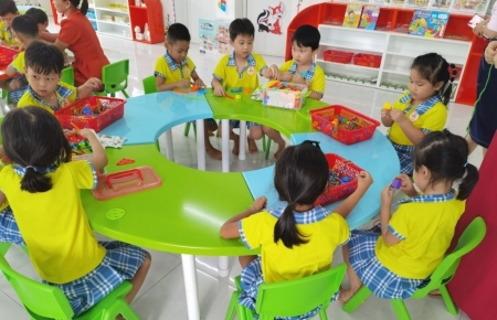 Открытие библиотеки для детей дошкольного возраста при поддержке фонда «Zhi-Shan»