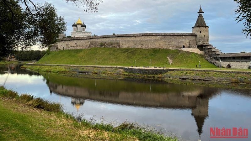 Древний город Псков: живописная красота на северо-западе России