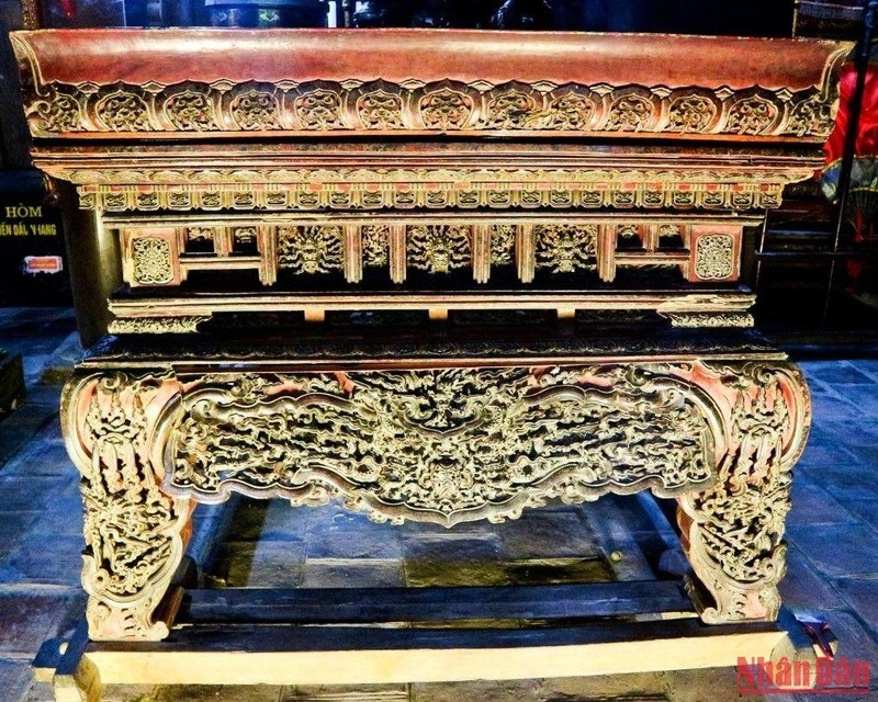 Два национальных сокровища в почти 400-летней древней пагоде в Тхайбине