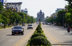 Граница Лаоса открыта для туристов из Вьетнама и 16 других стран