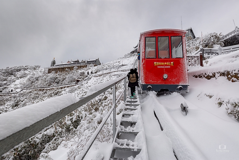 Многие туристы заказали туры в Сапу, чтобы увидеть снег